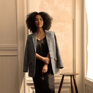 everlane single-breasted blazer in glen plaid